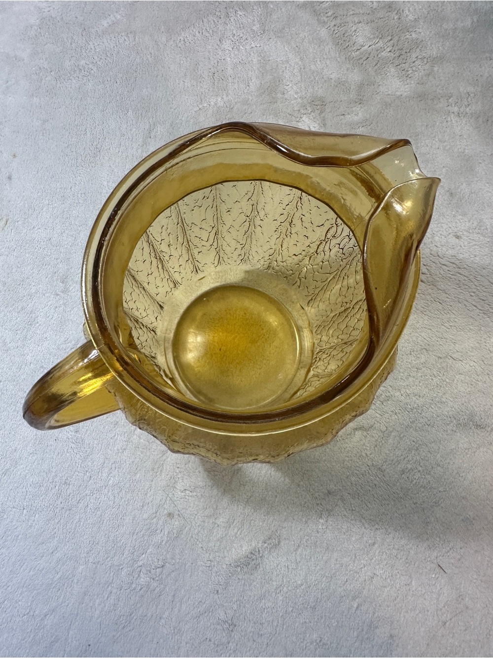 Vintage Anchor Hocking Sprucewood Honey Gold Glass Pitcher 1960’s - Picture 5 of 7